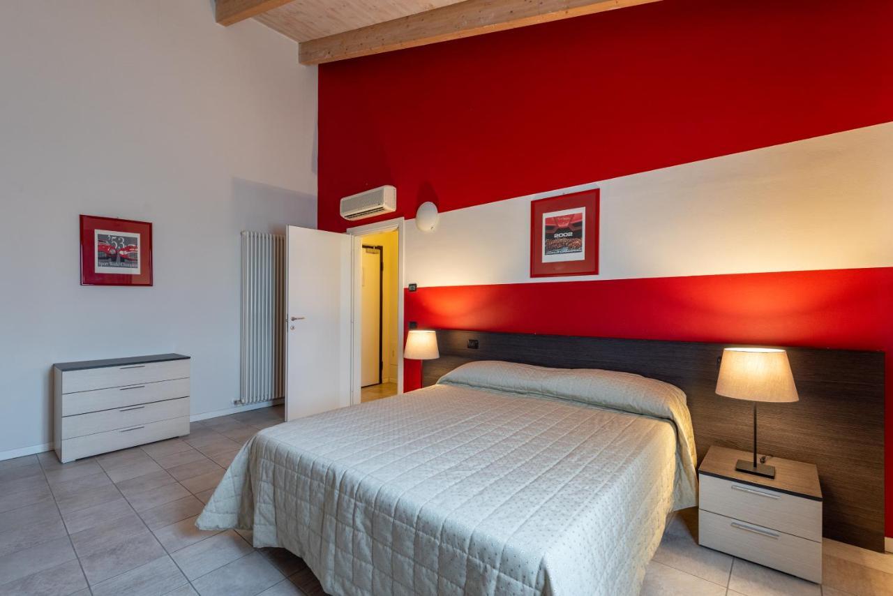 Hotel Maranello Village Esterno foto