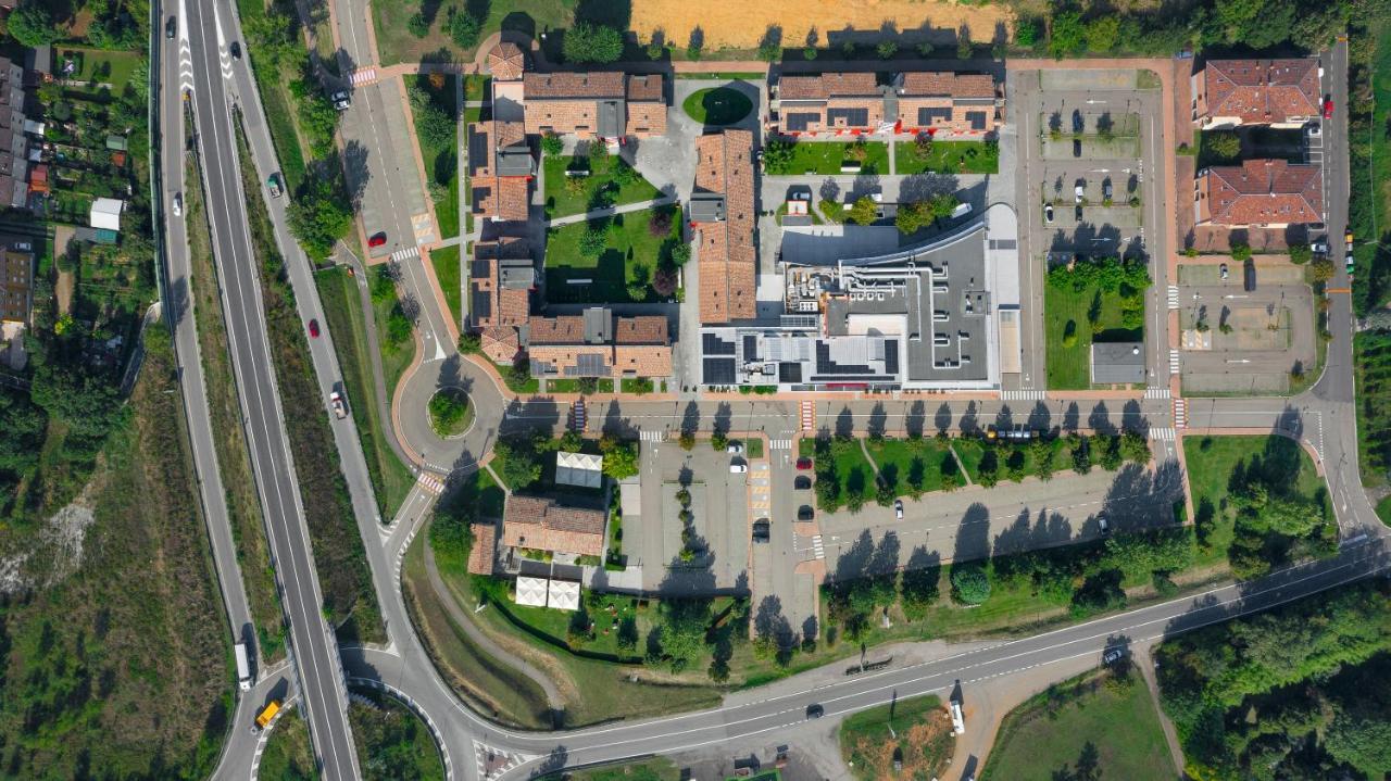 Hotel Maranello Village Esterno foto