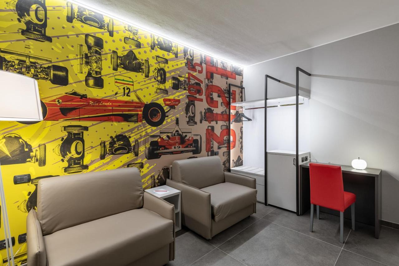 Hotel Maranello Village Esterno foto