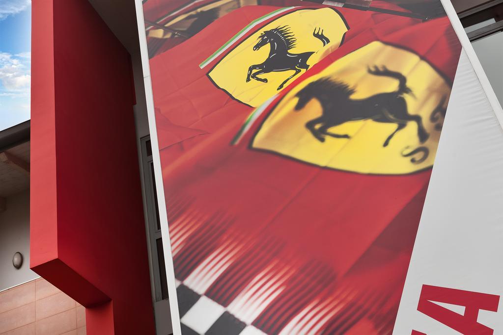 Hotel Maranello Village Esterno foto