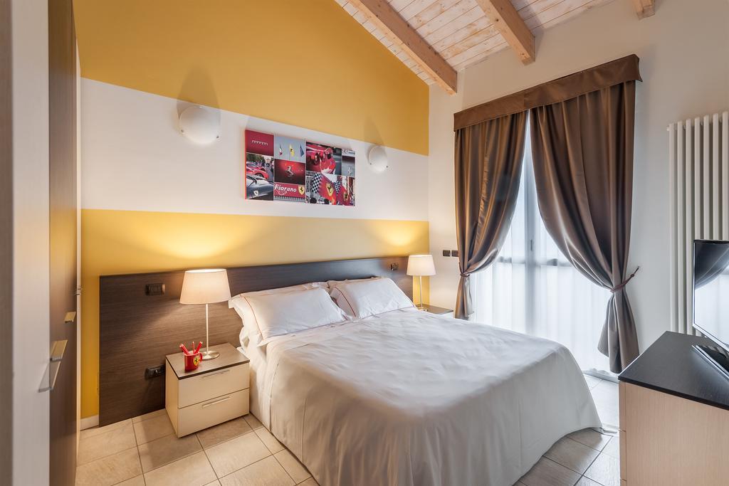 Hotel Maranello Village Esterno foto