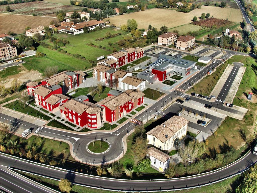 Hotel Maranello Village Esterno foto